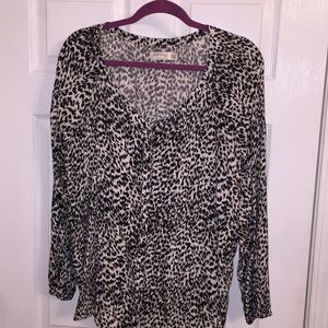 FADED GLORY long sleeved blk/wht blouse. Size XXL